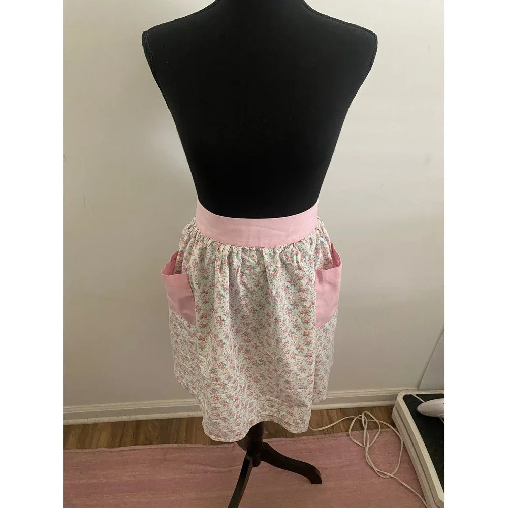 Vintage Floral Half Apron Pink Ditsy Flower Pockets Cottagecore Retro‎ Kitchen